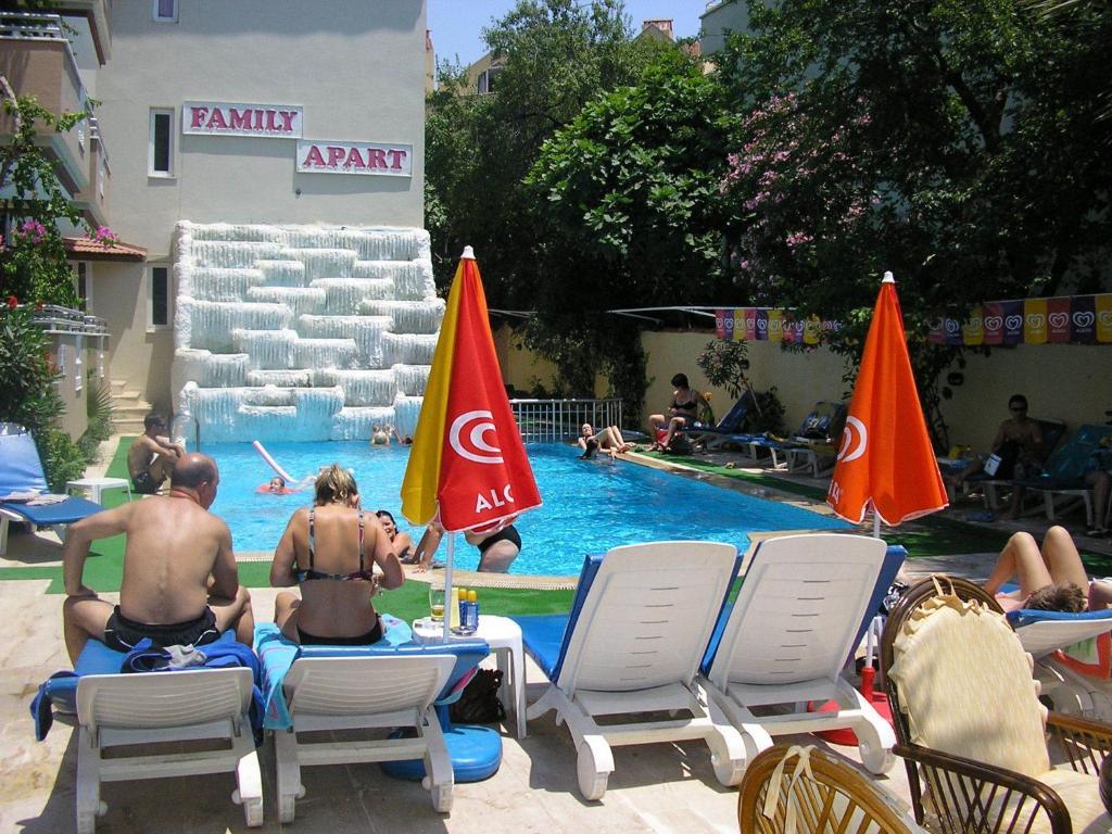 Family Apart Marmaris Buitenkant foto