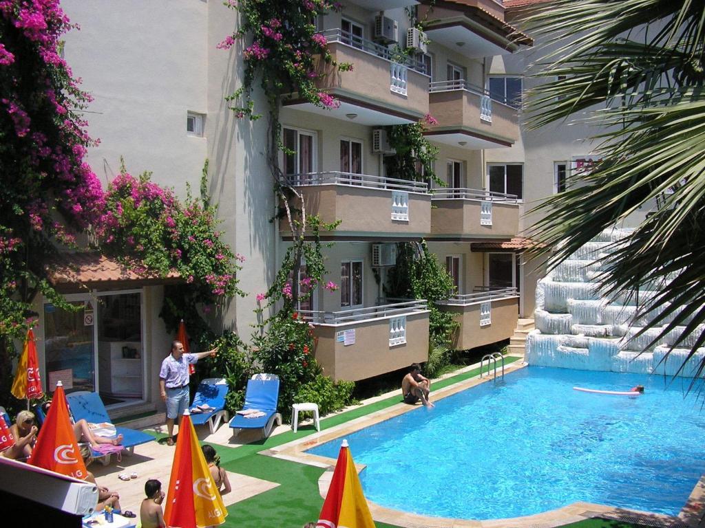 Family Apart Marmaris Buitenkant foto